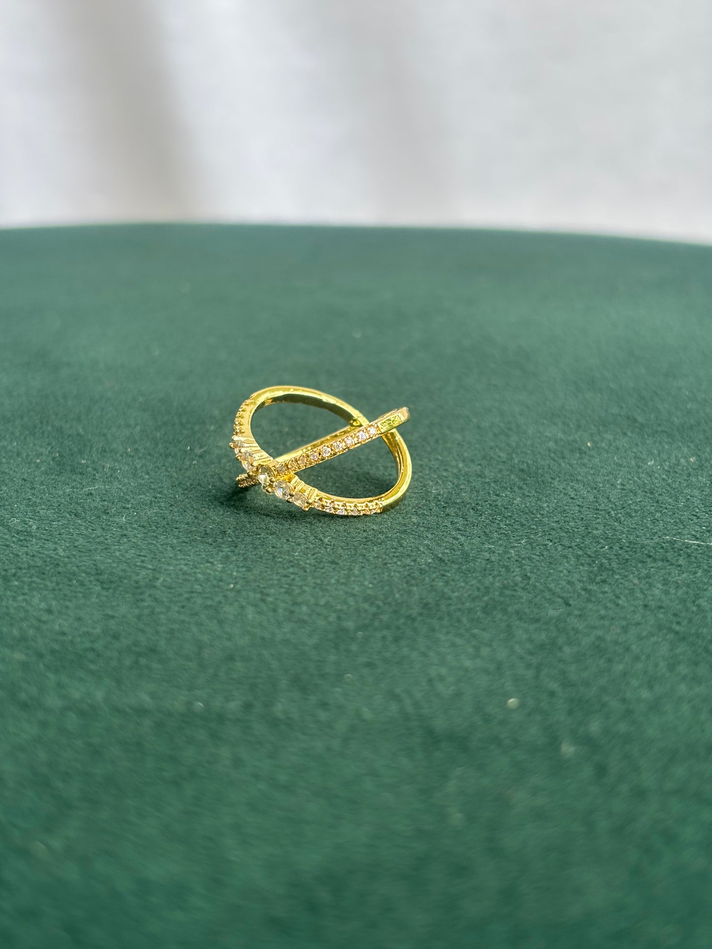 Elegant Adjustable Ring