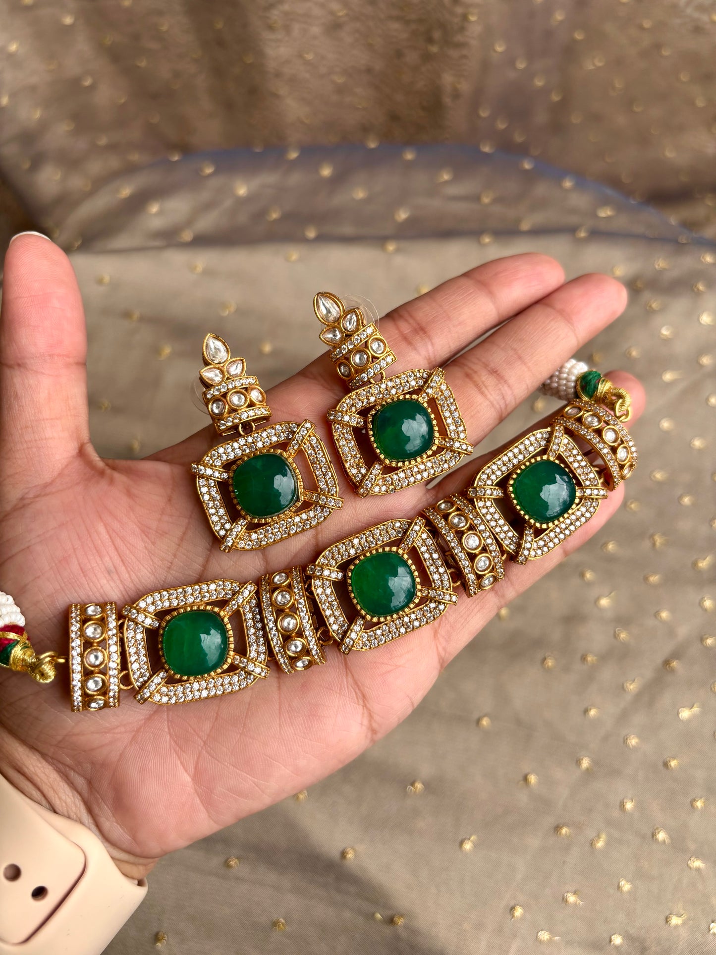 "Lakshika" Choker