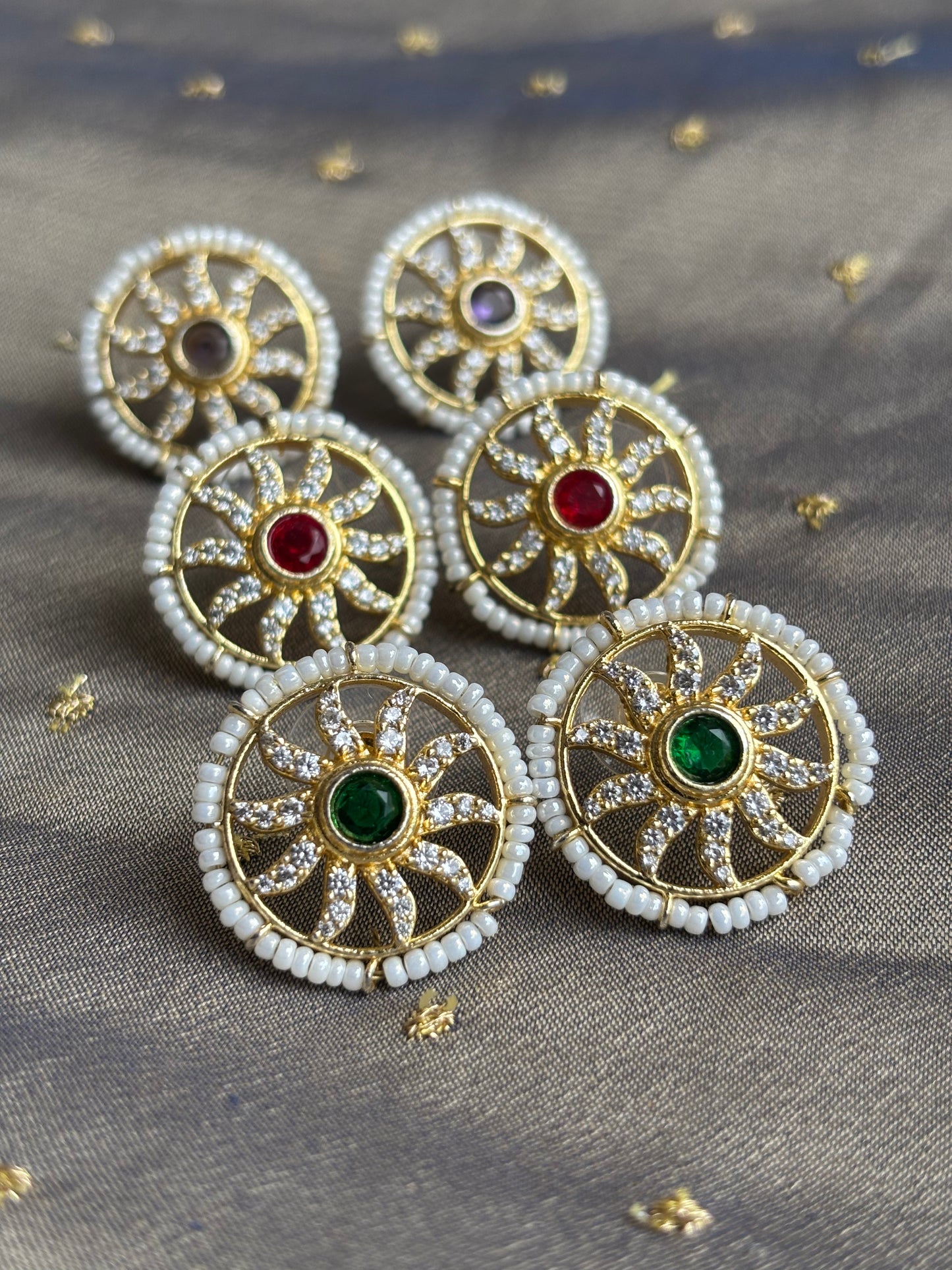 "Lavi" Stud Earrings