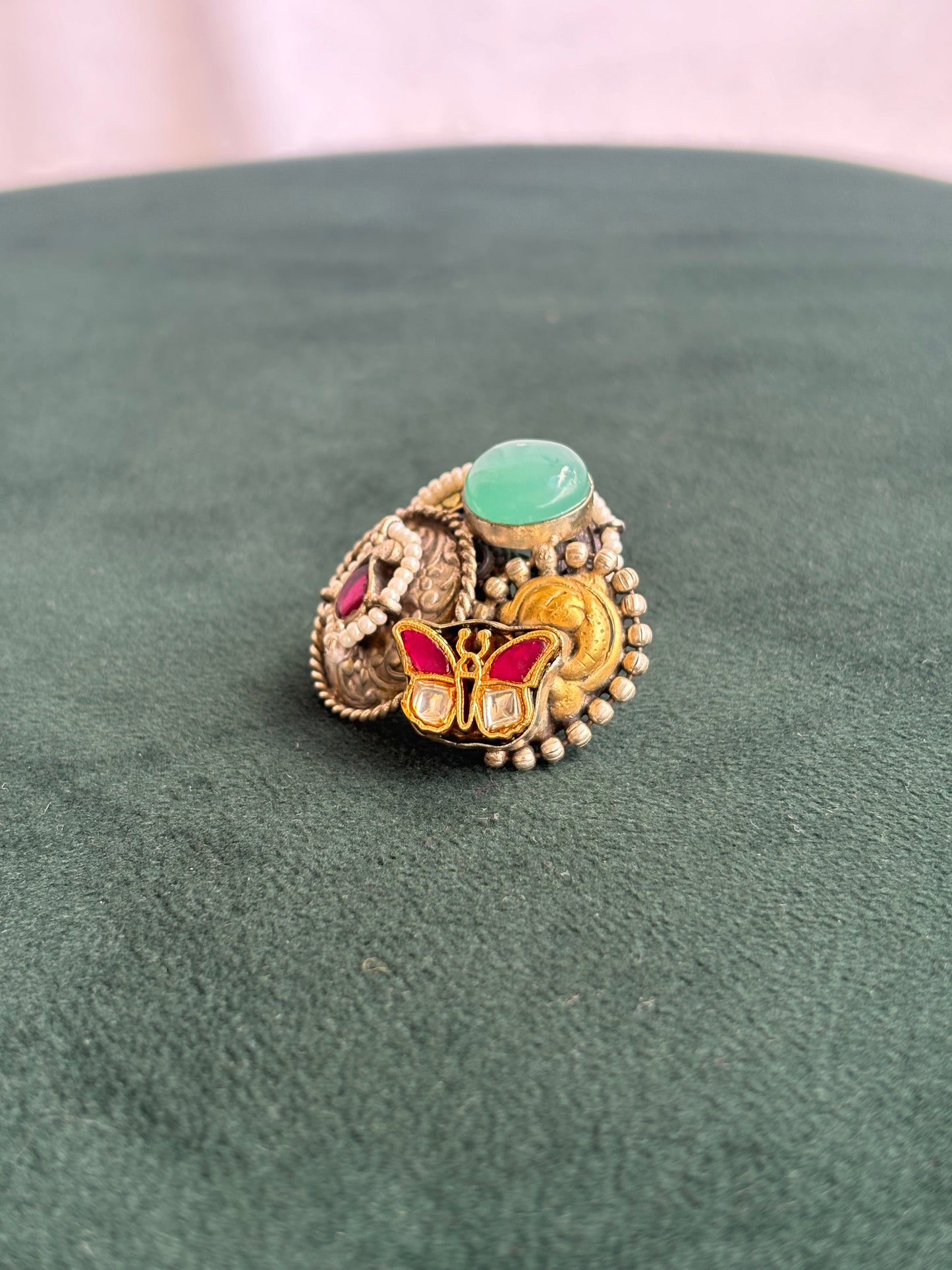 "Adhya" Pachi-Kundan Adjustable Ring