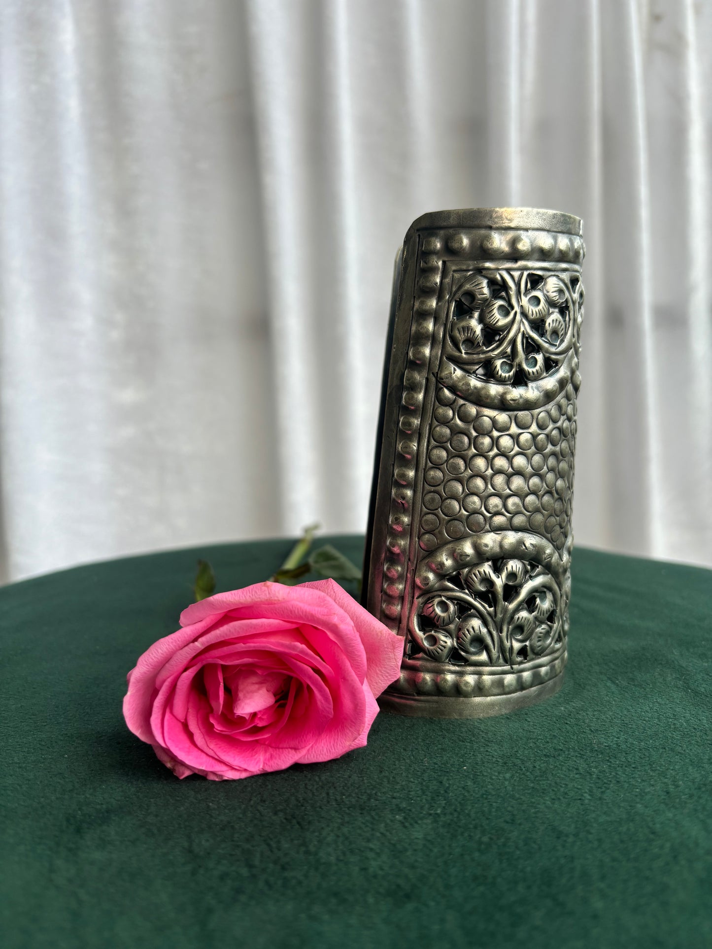 "Jill" Adjustable Hand-Cuff kada