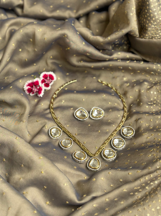 "khush" Hasli Necklace