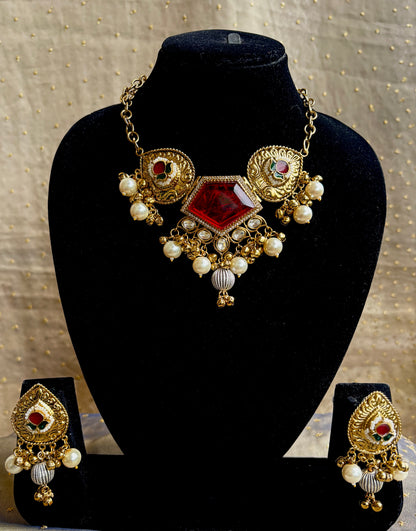 "Niki" Choker Necklace