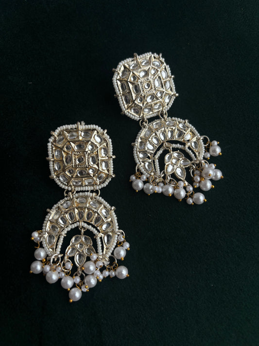 "Parthivi" Kundan Earrings